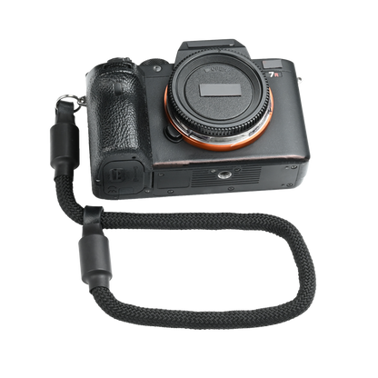 Hoodman pinch-free, shock absorbing camera wrist strap